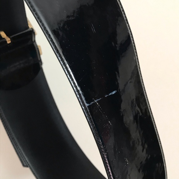 🚫SOLD🚫 Shiny thick black belt - Picture 3 of 4